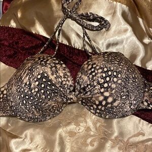 Victoria's Secret Black/Tan Pr